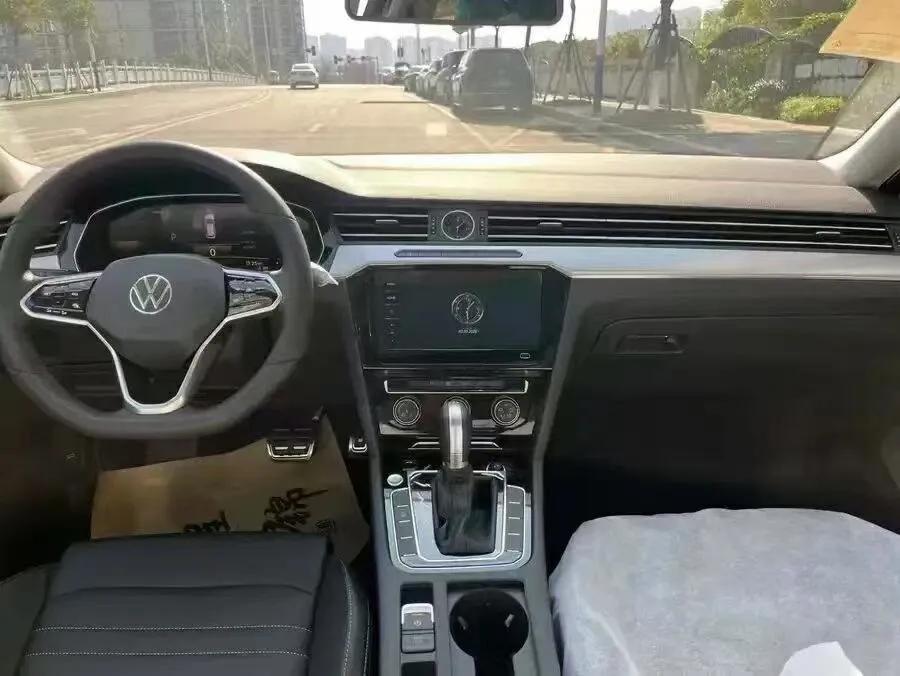 一汽大众宝来、速腾、迈腾全面对比。